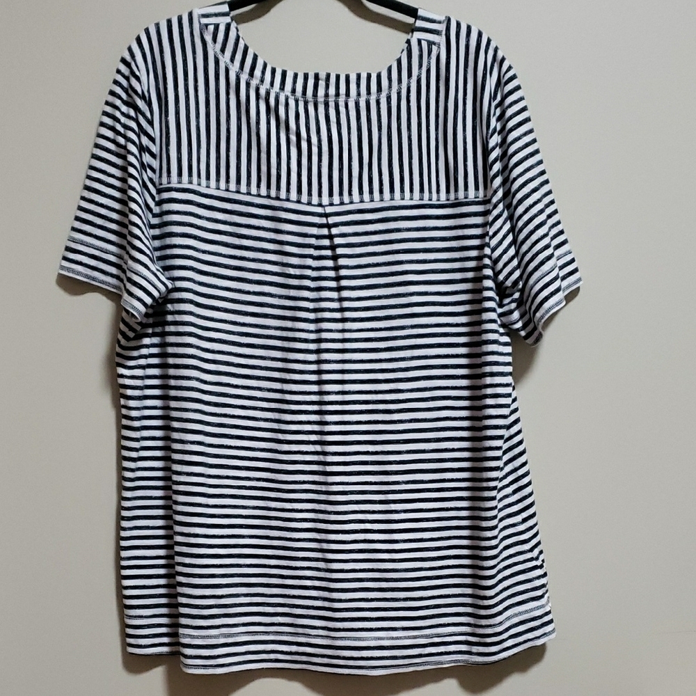 Westbound 2X Black and White Striped Short Sleeve Top - Picture 7 of 7